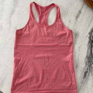 RETIRED COLOR LULULEMON TANK TOP